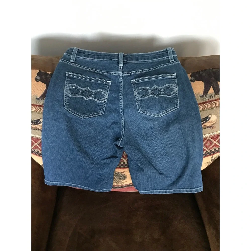 Lee Classic Fit Denim Bermuda Shorts Womens‎ Medium Wash Blue Pockets 30W